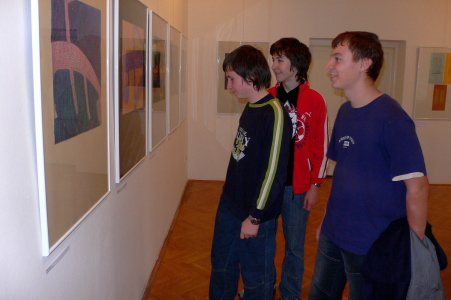 Návštěva výstavy ilustrátora Jiřího Šindlera.