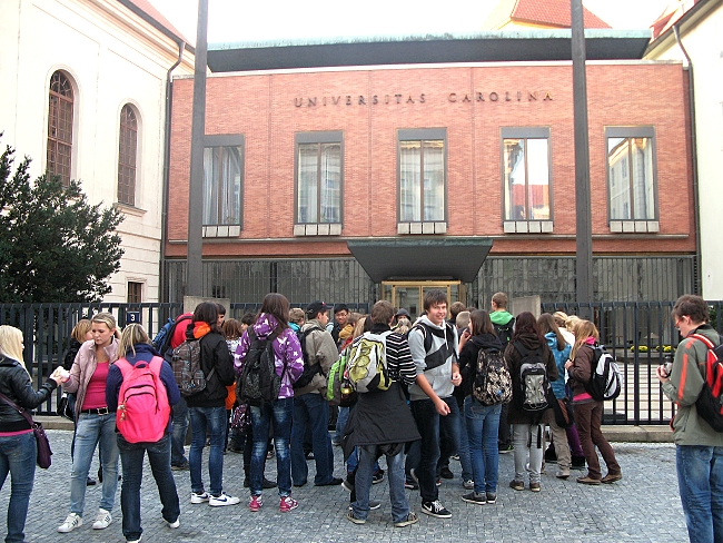 Karolinum - chodili jsme na Karlovu univerzitu :-)
