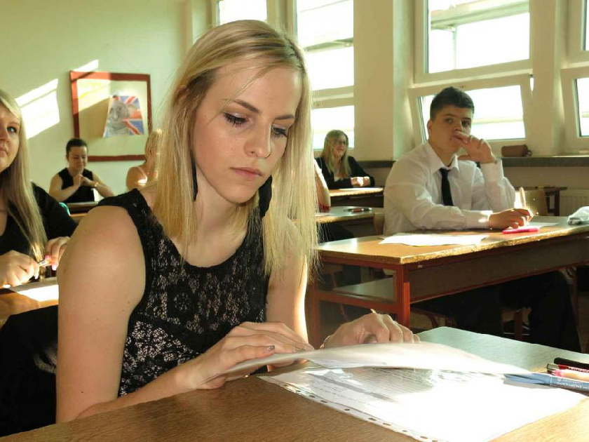 PÃ­semnÃ¡ prÃ¡ce z ÄeÅ¡tiny (5. 5. 2014)
