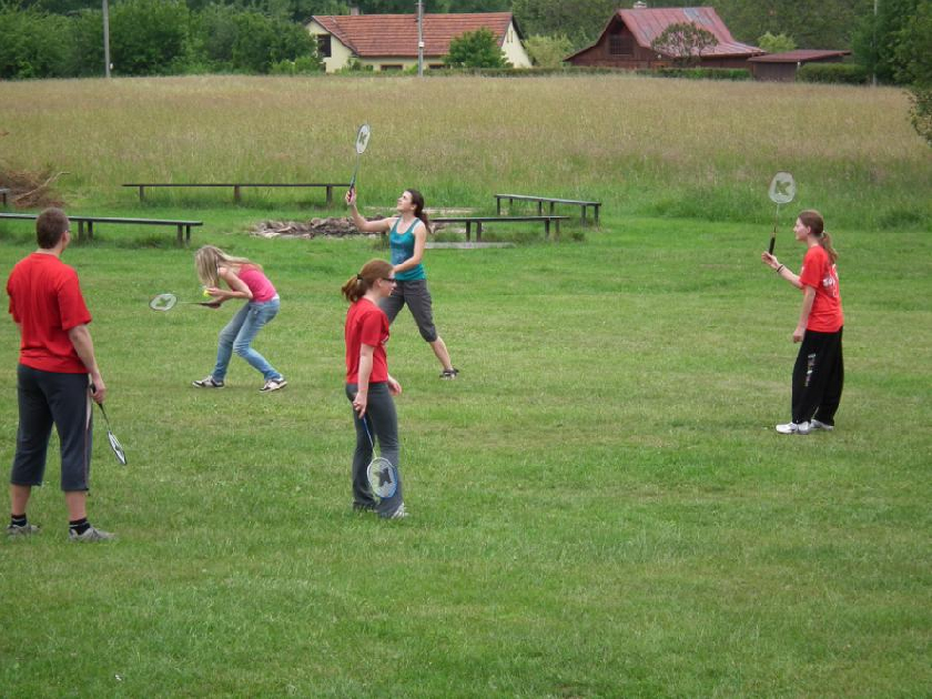 Badminton byl jeden z nejoblÃ­benÄ›jÅ¡Ã­ch zpÅ¯sobÅ¯ vyplnÄ›nÃ­ osobnÃ­ho volna sportem.