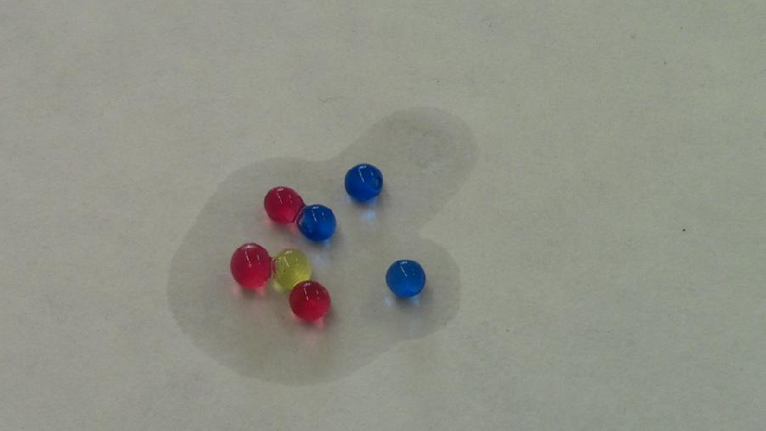 Jeden z naÅ¡ich produktÅ¯ - alginÃ¡tovÃ© kuliÄky.