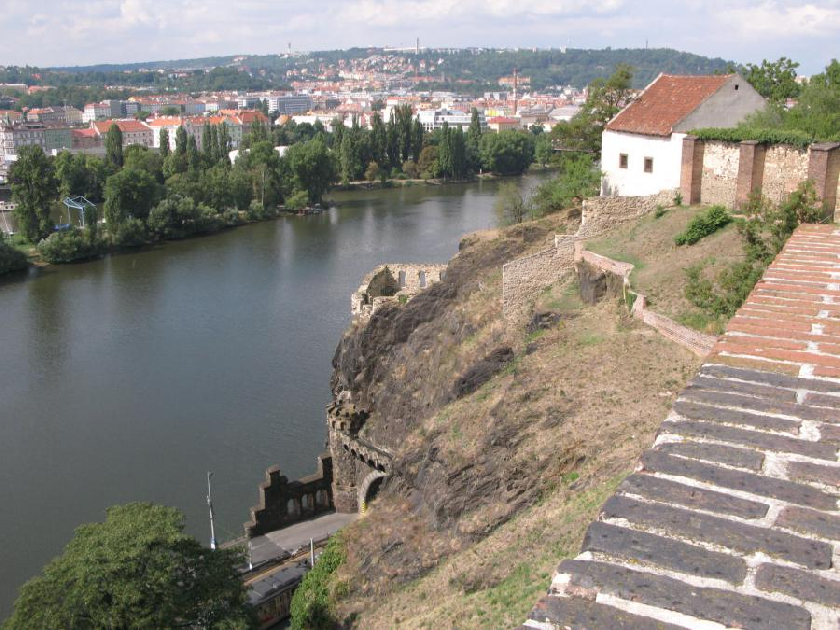 VyÅ¡ehradskÃ¡ skÃ¡la - viz HorymÃ­r a Å emÃ­k.